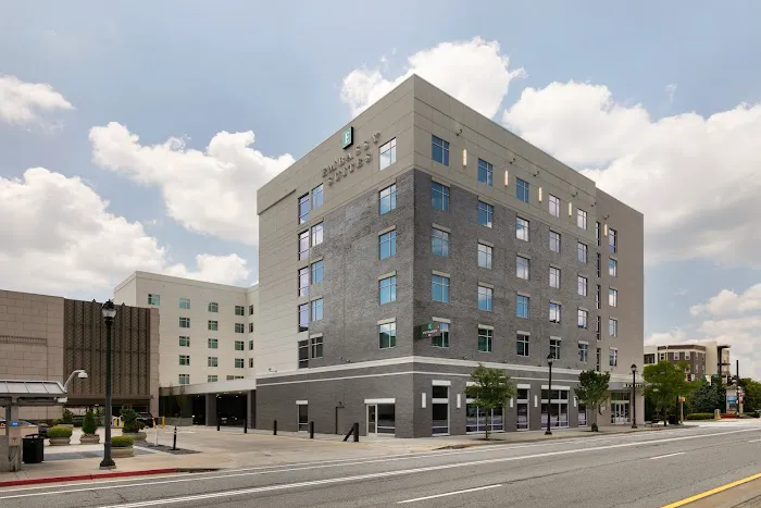 Embassy Suites by Hilton Atlanta Midtown 5