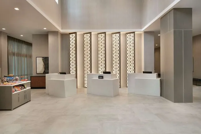 Embassy Suites by Hilton Atlanta Midtown 5