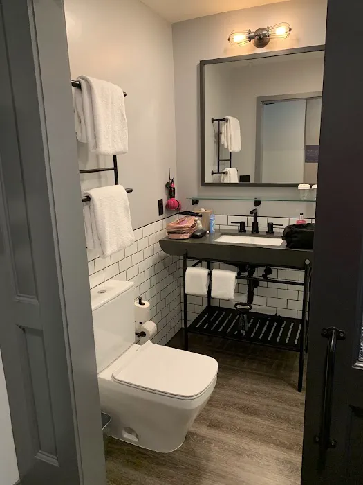 Moxy Atlanta Midtown 5