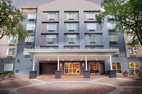 Fairfield Inn & Suites Atlanta Buckhead 5