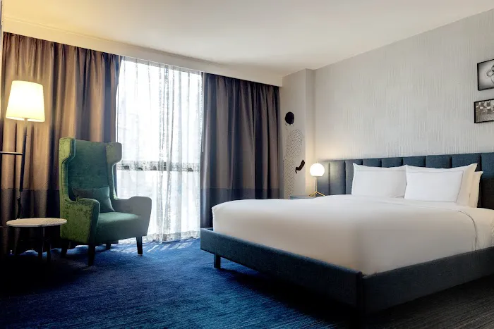 The Starling Atlanta Midtown, Curio Collection by Hilton 5