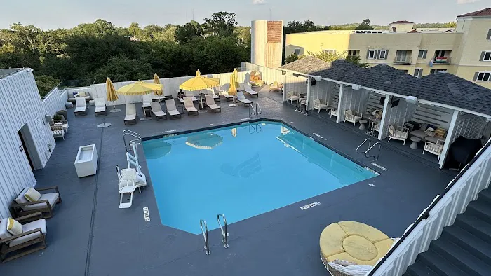 The Starling Atlanta Midtown, Curio Collection by Hilton 5