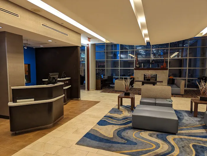 Courtyard Atlanta Buckhead 5