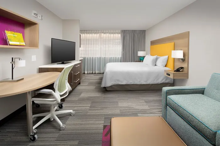 Home2 Suites by Hilton Atlanta Midtown 5