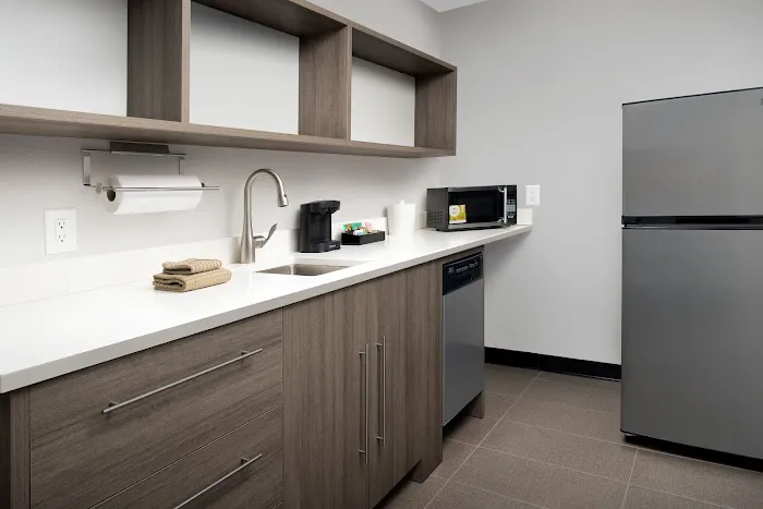 Home2 Suites by Hilton Atlanta Midtown 5