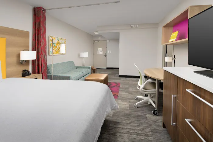 Home2 Suites by Hilton Atlanta Midtown 5