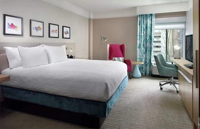 Hilton Garden Inn Atlanta - Buckhead 5