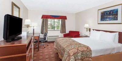 Baymont by Wyndham Smyrna