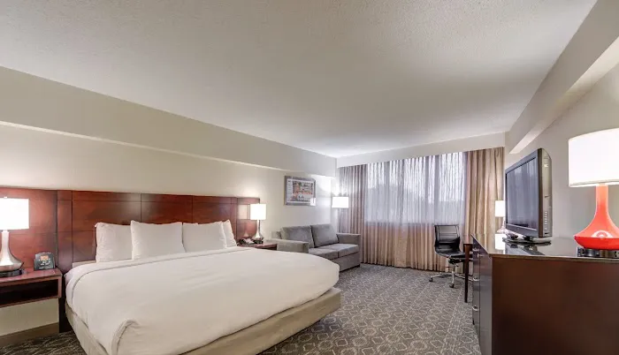The Brookhaven Atlanta Hotel 4