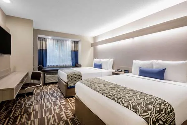 Microtel Inn & Suites by Wyndham Atlanta/Buckhead Area 4