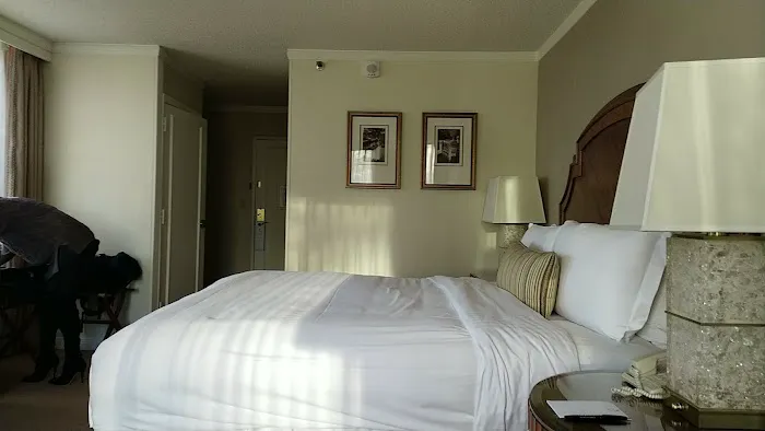 The Whitley, a Luxury Collection Hotel, Atlanta Buckhead 5
