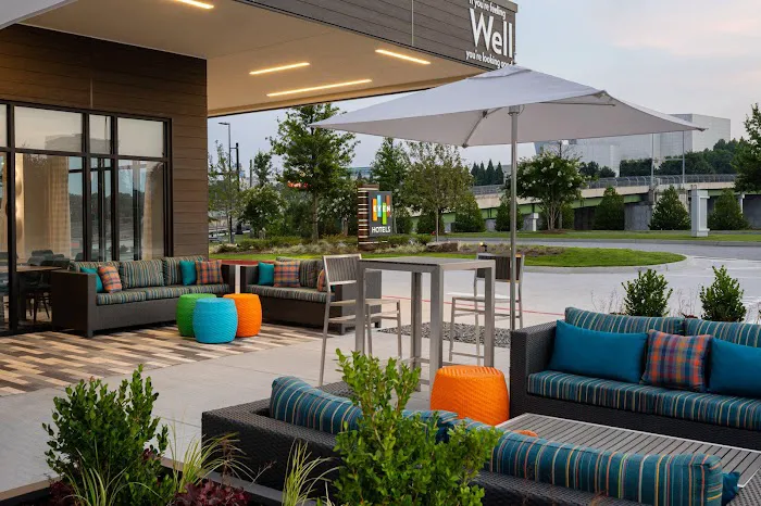 EVEN Hotel Atlanta - Cobb Galleria, an IHG Hotel 5