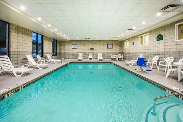 Wingate by Wyndham Atlanta Galleria/Ballpark 4