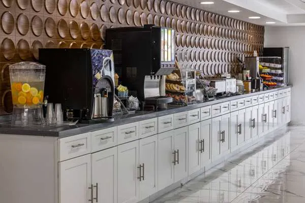 Wingate by Wyndham Atlanta Galleria/Ballpark 4
