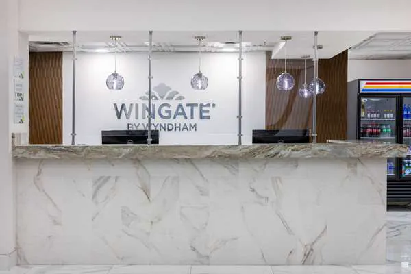 Wingate by Wyndham Atlanta Galleria/Ballpark 4