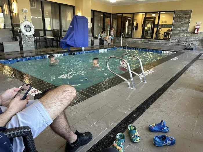 Hampton Inn & Suites Atlanta-Galleria 5