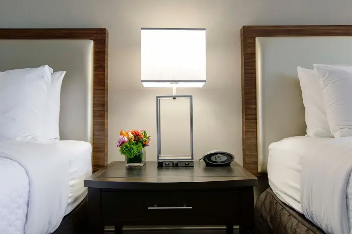 Crowne Plaza Atlanta - Midtown by IHG 5