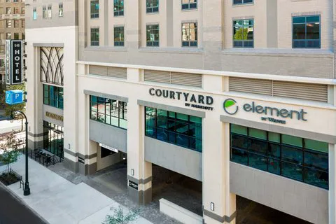 Courtyard Atlanta Midtown 5