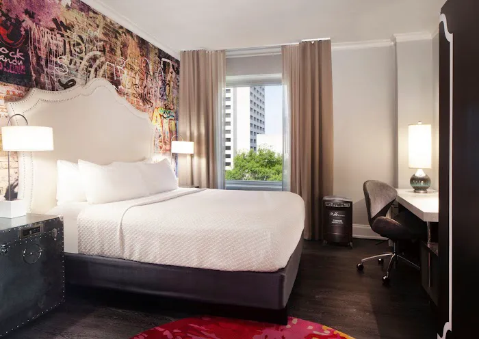 Hotel Indigo Atlanta Midtown, an IHG Hotel 5