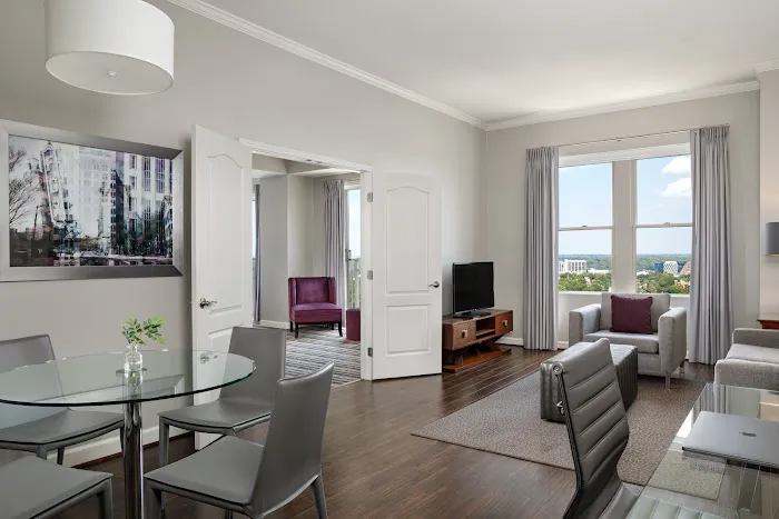 The Georgian Terrace 5