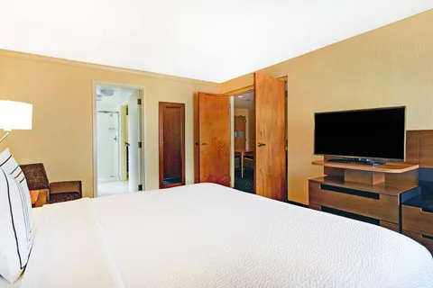Fairfield Inn & Suites Atlanta Vinings/Galleria 5