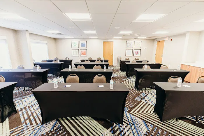 Holiday Inn Express Atlanta NE - I-85 Clairmont by IHG 4