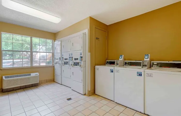 Extended Stay America Select Suites - Atlanta - Cumberland Mall 4
