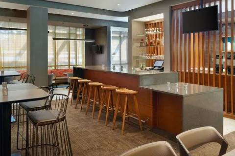 SpringHill Suites Atlanta Northwest 5