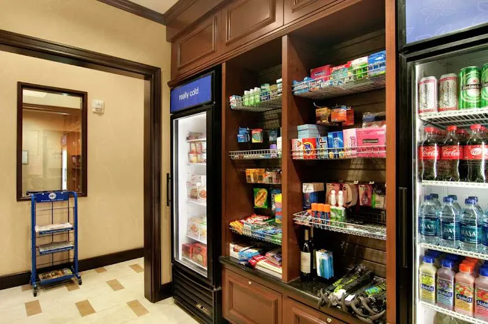 Hilton Garden Inn Atlanta Downtown 5