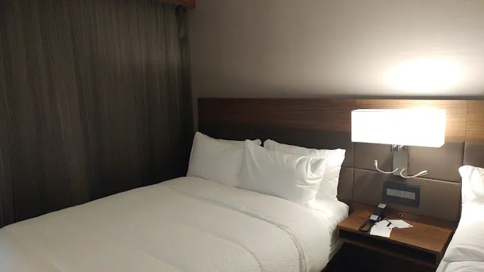The Inn at Centennial Park 5