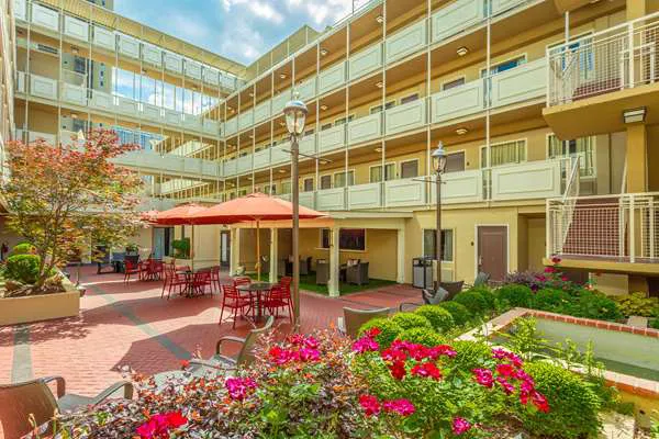 Inn at the Peachtrees, Ascend Hotel Collection 5