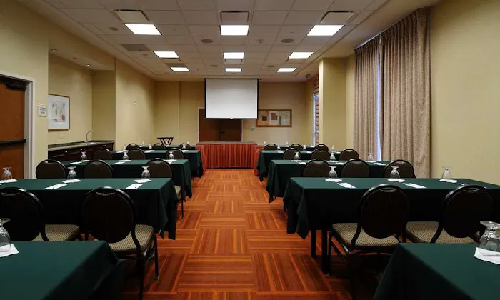 Hilton Garden Inn Atlanta Marietta 5