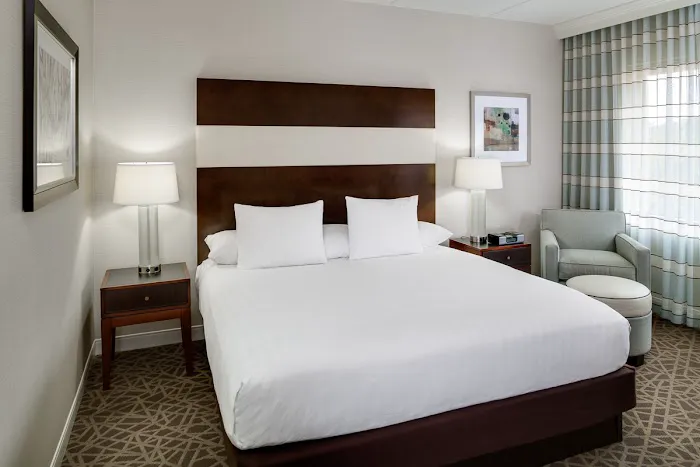 Hyatt Regency Suites Atlanta Northwest 5