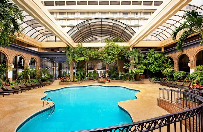 Courtland Grand Hotel 5