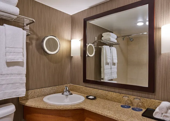 Courtland Grand Hotel 5