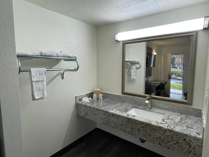 Masters Inn Atlanta Doraville 4