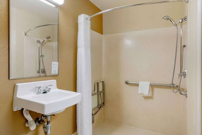 Extended Stay America - Atlanta - Northlake 5