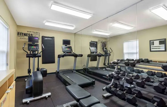Extended Stay America - Atlanta - Northlake 5