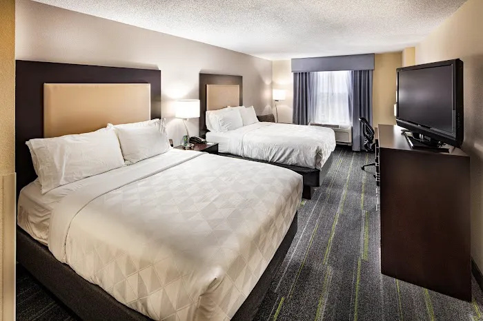 Holiday Inn Atlanta-Northlake by IHG 5