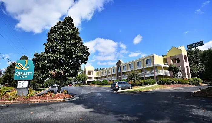 Quality Inn Northlake 5