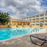 Clarion Hotel & Conference Center North Atlanta ico