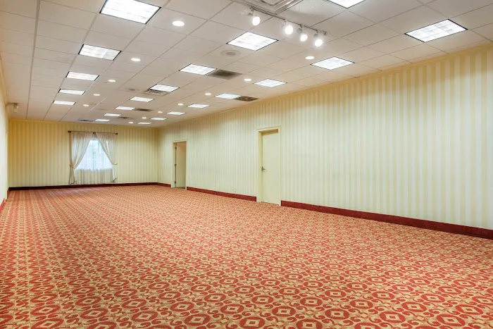 Clarion Hotel & Conference Center North Atlanta 4