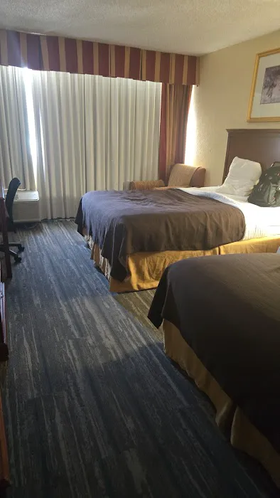 Budgetel Inn & Suites Atlanta 4