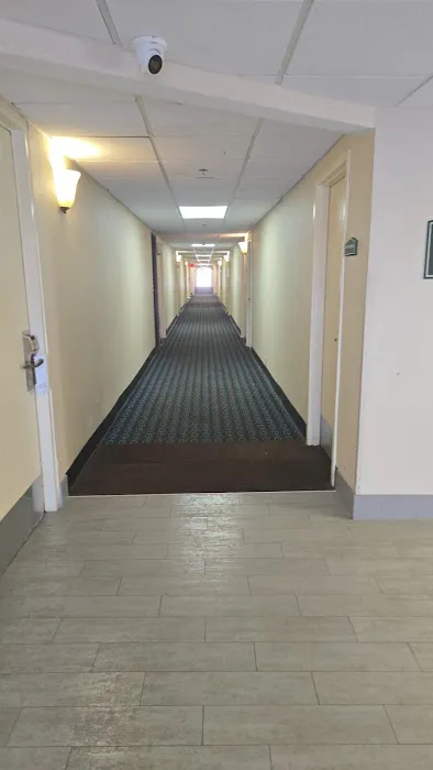 Budgetel Inn & Suites Atlanta 4