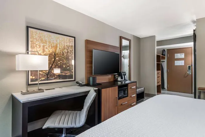 Best Western Atlanta-Marietta Ballpark Hotel 4