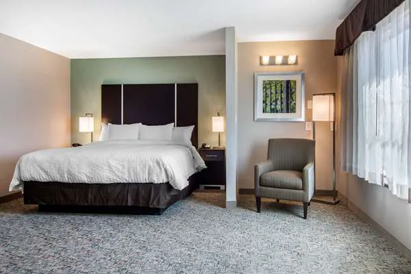 Clarion Inn & Suites Atlanta Downtown 5