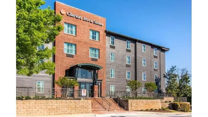 Clarion Inn & Suites Atlanta Downtown 5