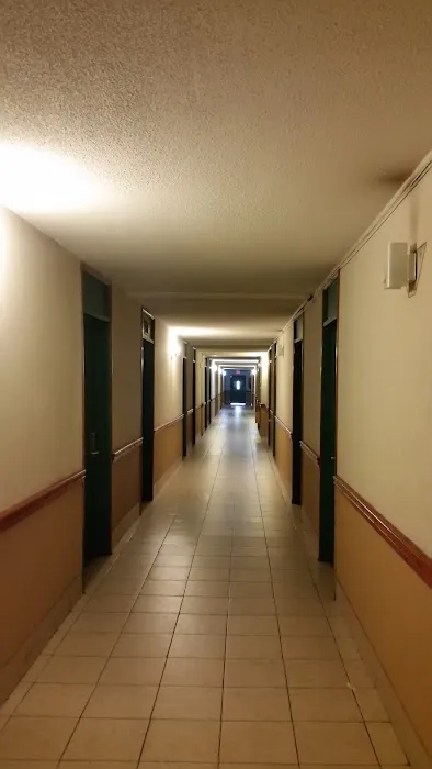 Peachtree Inn & Suites 4