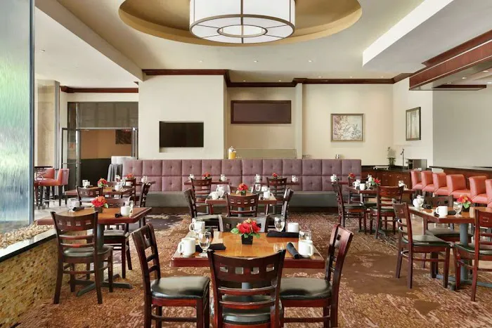 DoubleTree by Hilton Hotel Atlanta - Northlake 5