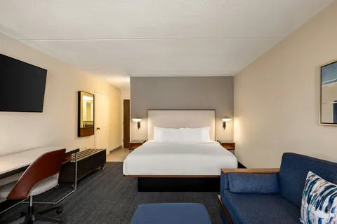 Courtyard Atlanta Northlake 5